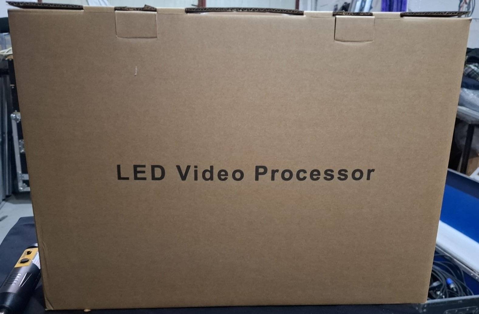 AMS-VS300 (Procesor Video Contoller pentru ecrane LED)