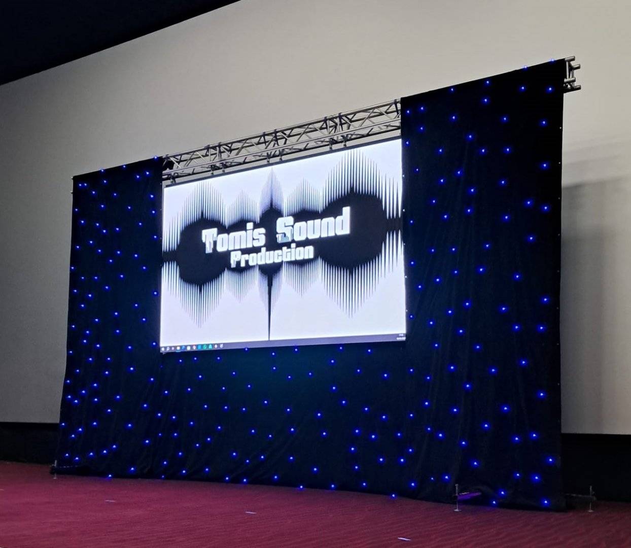 ÎNCHIRIERE ECRAN LED INTERIOR 3x2m